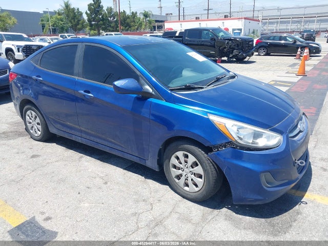 Salvage Hyundai ACCENT Image