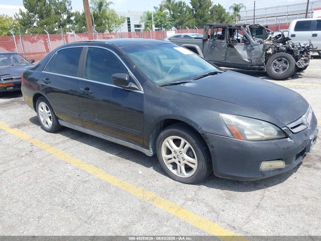 Salvage Honda Accord Image