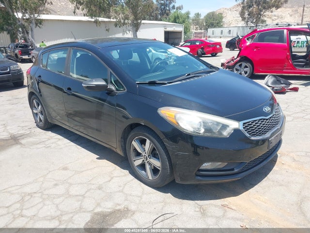 Salvage Kia Forte Image