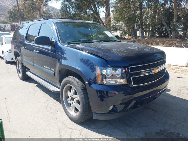 Salvage Chevrolet Suburban 1500 Image