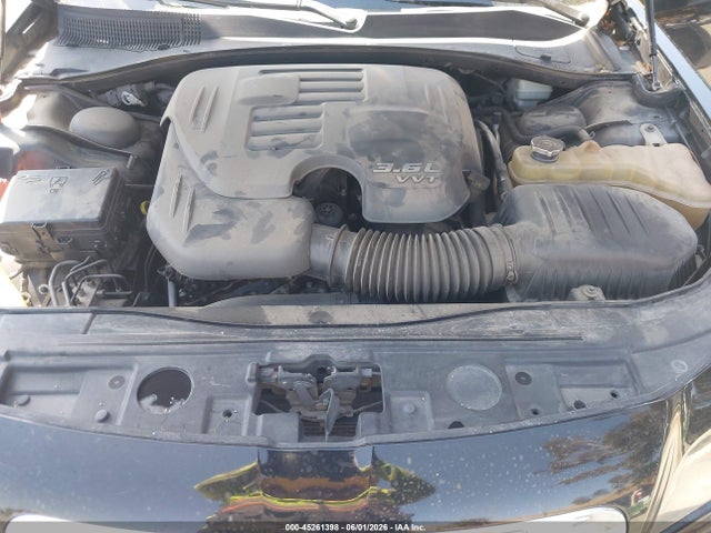 Chrysler 300 S V6
