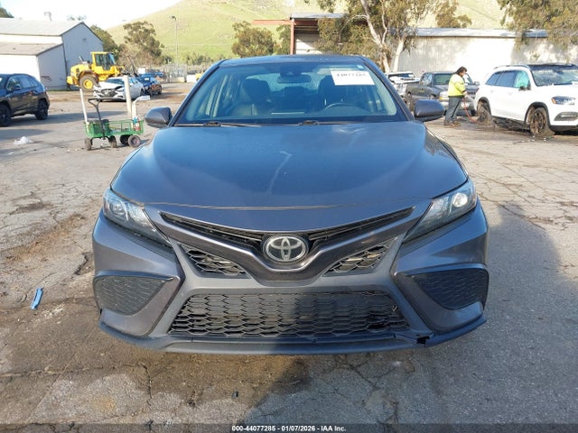 Toyota Camry Se