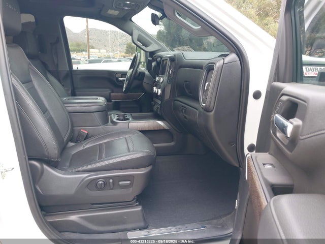 General Motors Sierra 2500HD 4wd  Standard Bed Denali