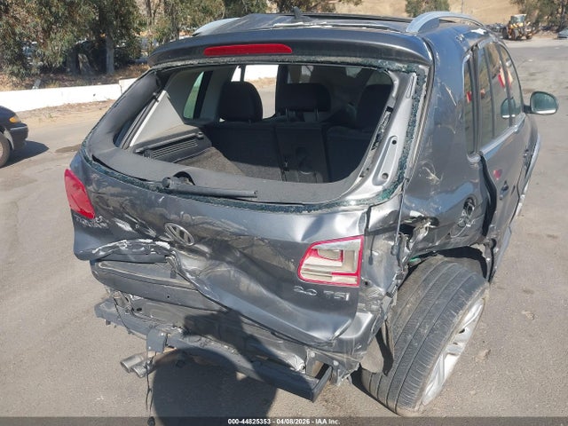 Volkswagen Tiguan Sel