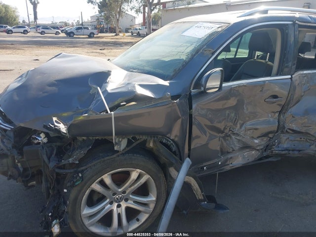 Volkswagen Tiguan Sel