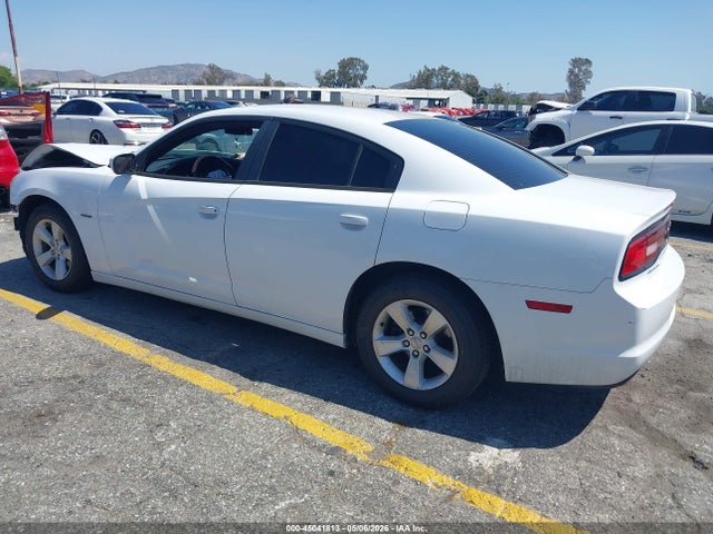 Dodge Charger Se