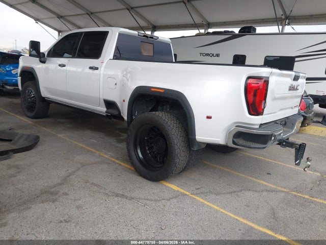 General Motors Sierra 3500HD 4wd  Long Bed Denali