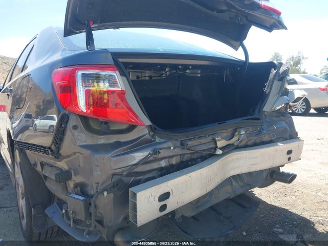 Toyota Camry Se V6