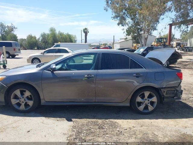 Toyota Camry Se V6