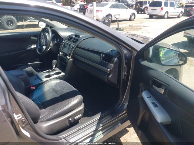 Toyota Camry Se V6