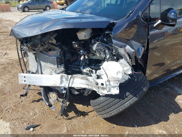 Toyota Sienna Xse