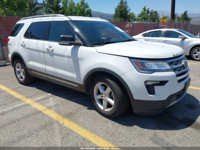 Salvage Ford Explorer Image
