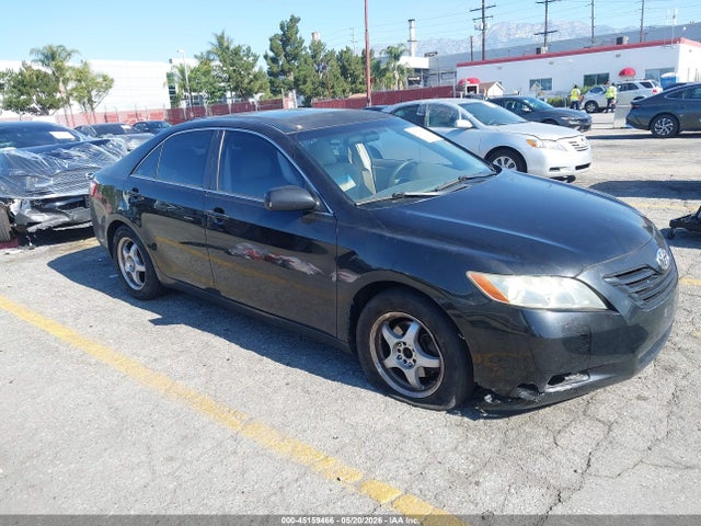 Salvage Toyota Camry Image