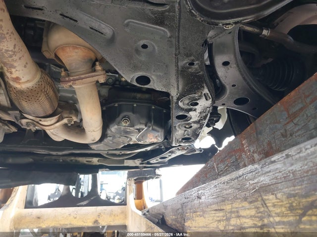 Toyota Camry Le V6
