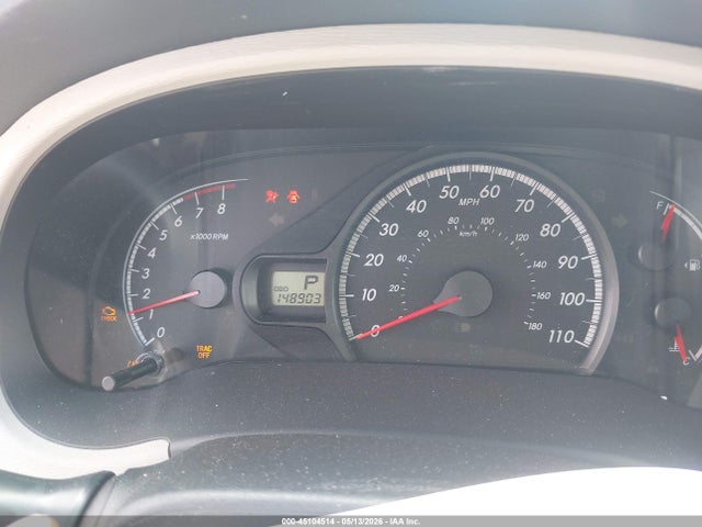 Toyota Sienna Le V6 8 Passenger