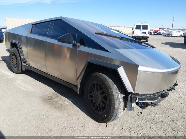 Salvage Tesla Cybertruck Image