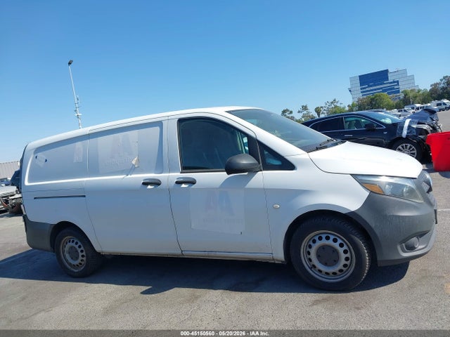 Mercedes-Benz Metris