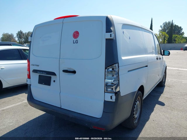 Mercedes-Benz Metris