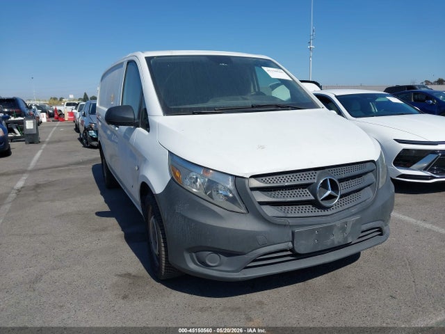 Salvage Mercedes-Benz Metris Image