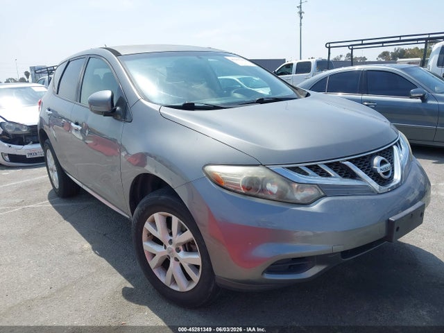 Salvage Nissan Murano Image