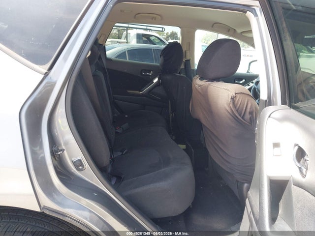 Nissan Murano S