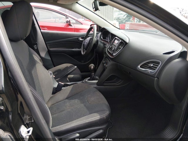 Dodge Dart Sxt