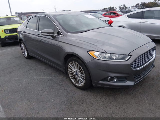 Salvage Ford Fusion Image