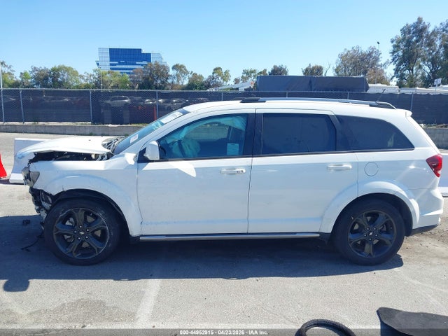 Dodge Journey Crossroad