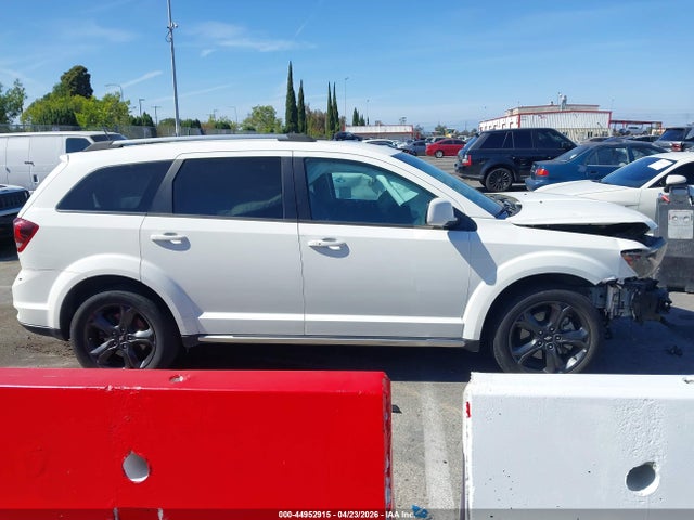 Dodge Journey Crossroad