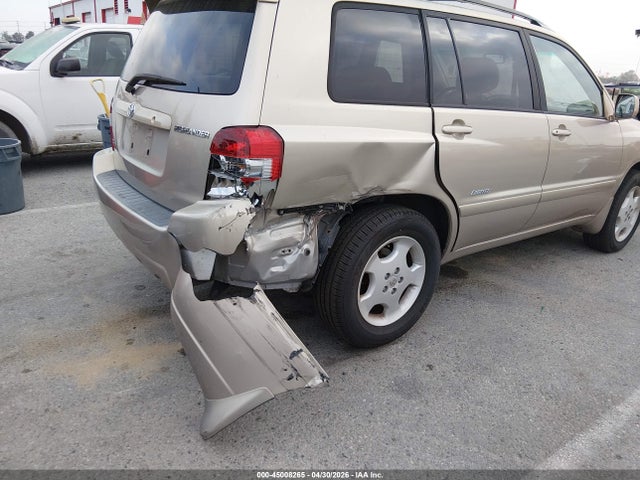 Toyota Highlander Limited V6