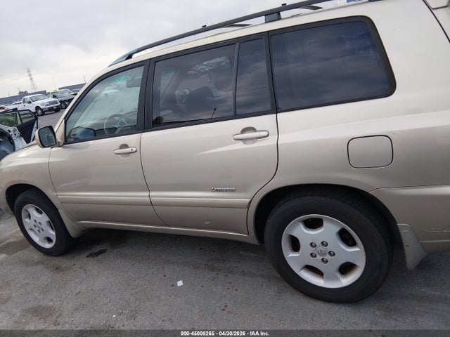 Toyota Highlander Limited V6