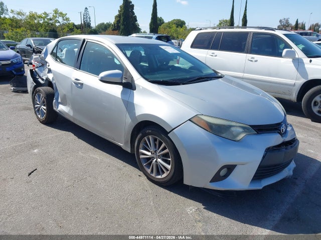 Salvage Toyota Corolla Image