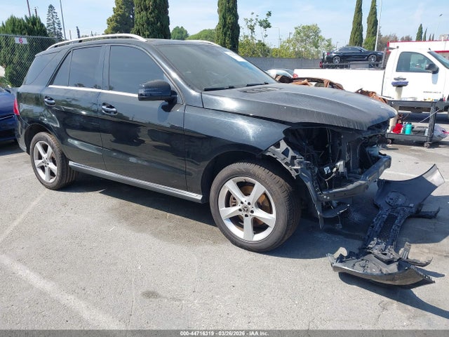 Salvage Mercedes-Benz GLE Image