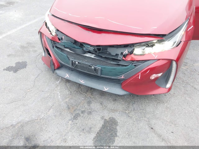 Toyota Prius Prime Plus