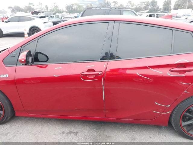 Toyota Prius Prime Plus