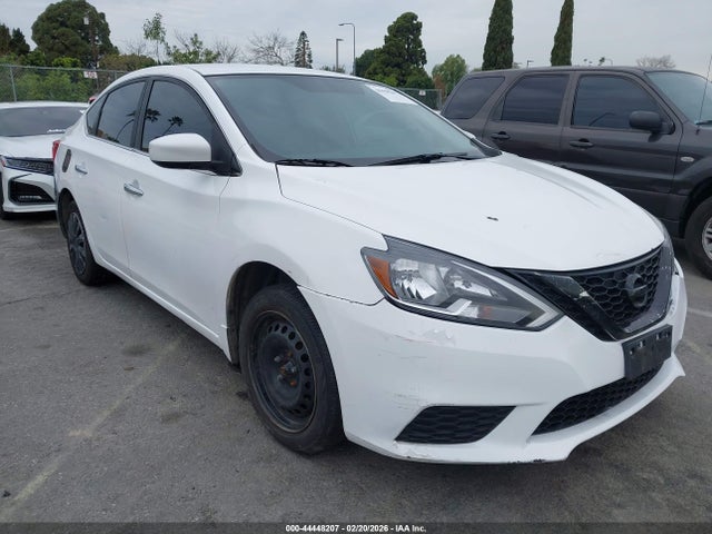 Salvage Nissan Sentra Image