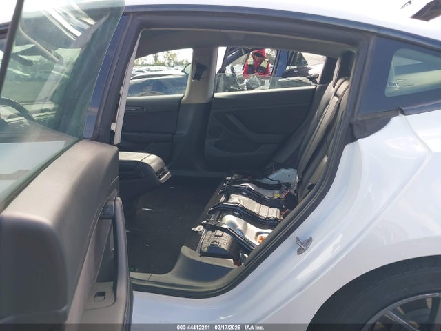 Tesla Model 3 Standard Range Plus Rear-wheel Drive