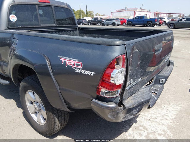 Toyota Tacoma Prerunner V6