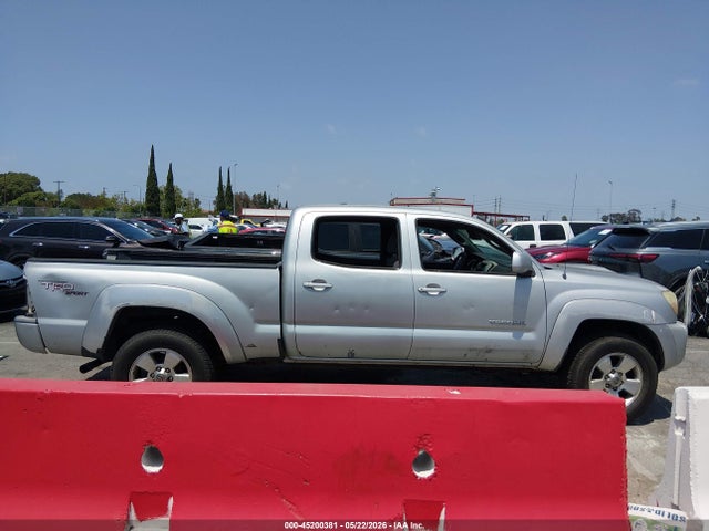 Toyota Tacoma Prerunner V6