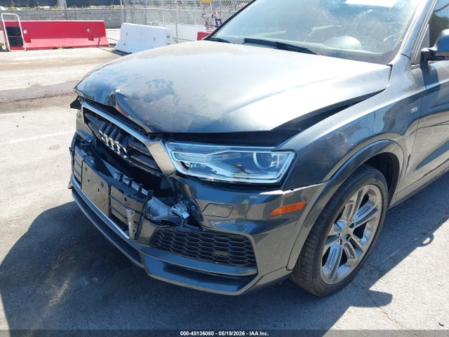 Audi Q3 2.0t Premium