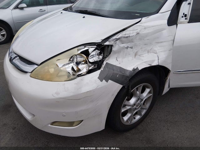 Toyota Sienna Xle Limited