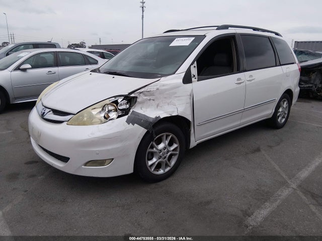 Toyota Sienna Xle Limited