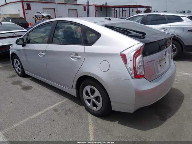 Toyota Prius Three