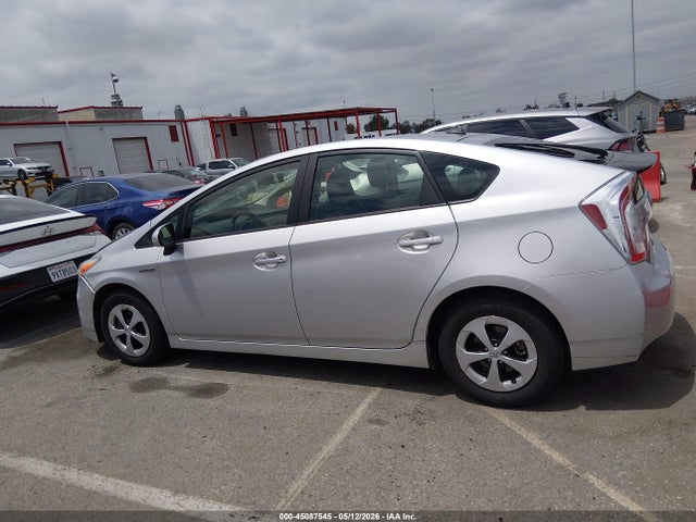 Toyota Prius Three