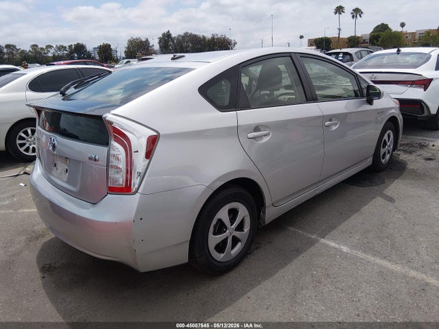 Toyota Prius Three