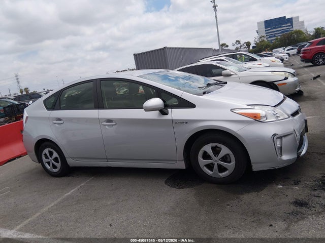Toyota Prius Three