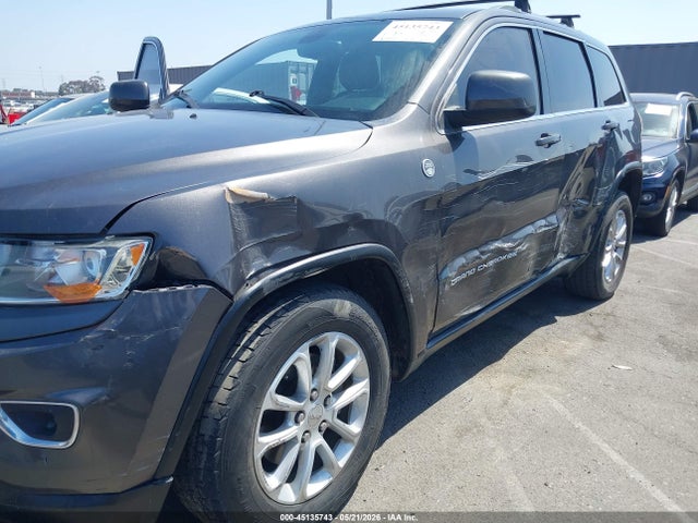 Jeep Grand Cherokee Laredo