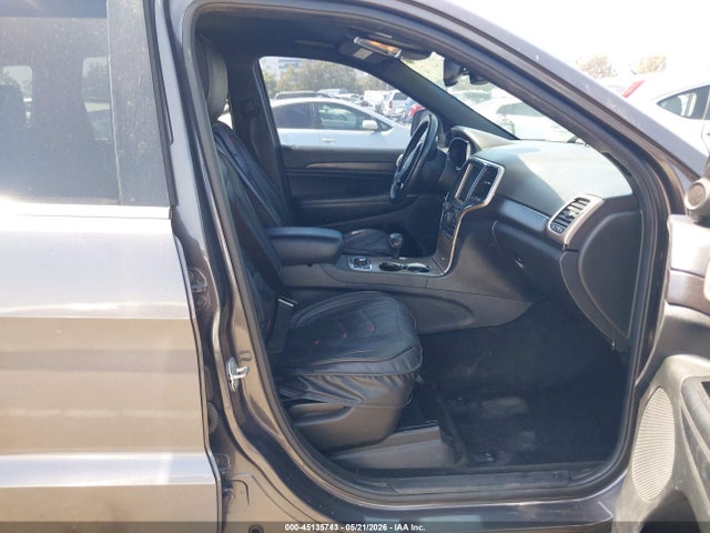 Jeep Grand Cherokee Laredo