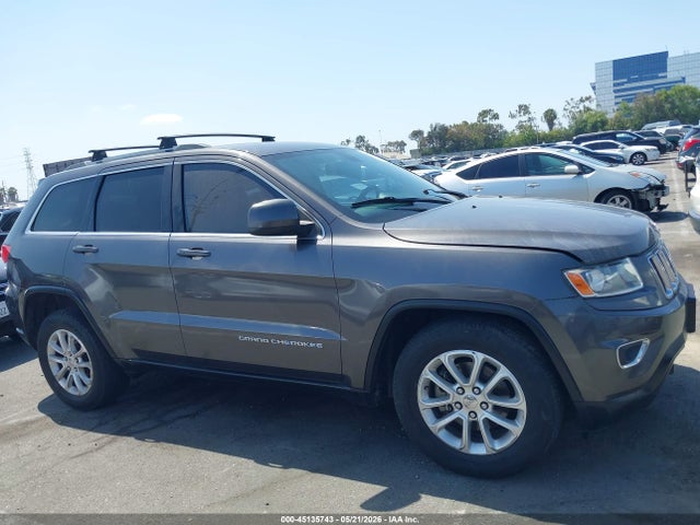 Jeep Grand Cherokee Laredo