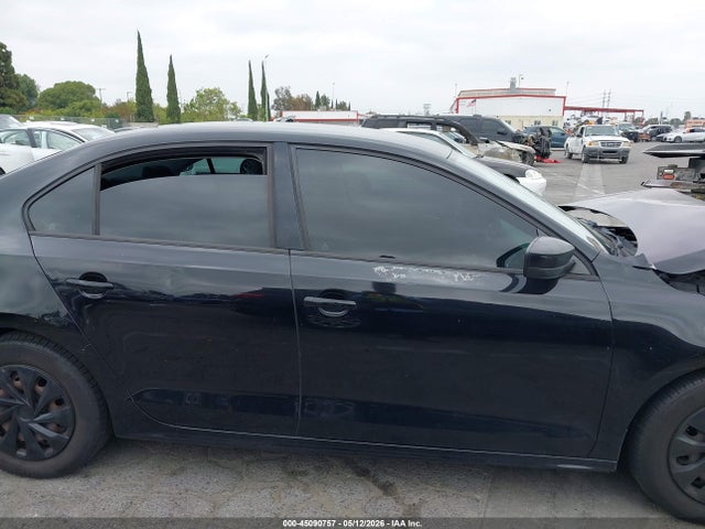 Volkswagen Jetta 2.0l S